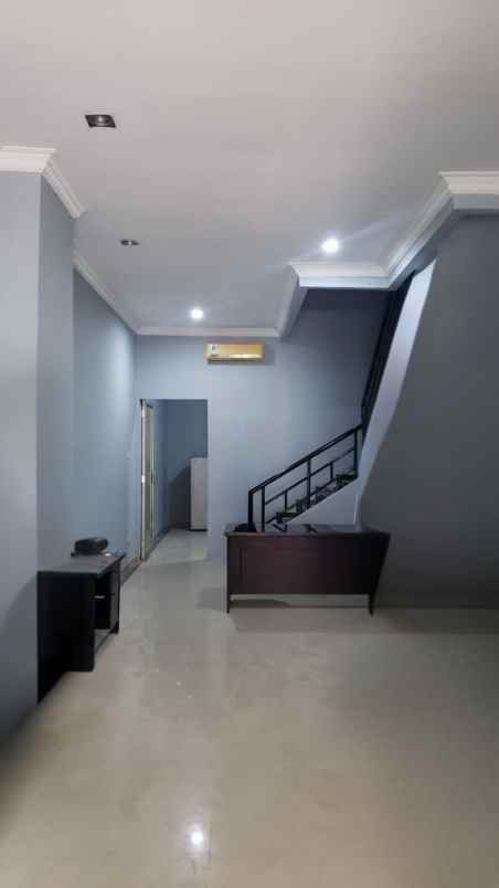 dijual ruko gudang kantor taman palem lestari ruko