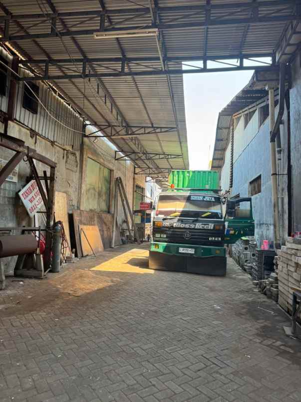 dijual ruko gudang kantor wadungasri