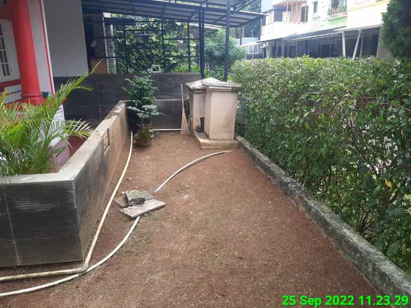 dijual rumah 1 lantai strategis