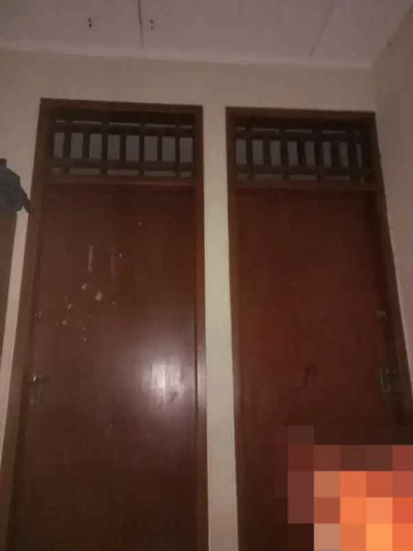 dijual rumah 2 lantai di pondok benda