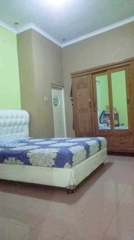 dijual rumah 2 lantai siap huni perumnas 1 bekasi