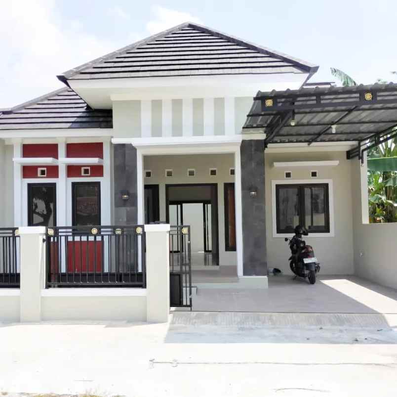 dijual rumah 500 meter ke smkn 1 kalasan