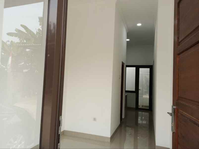 dijual rumah 700 jutaan jagakarsa jakarta selatan