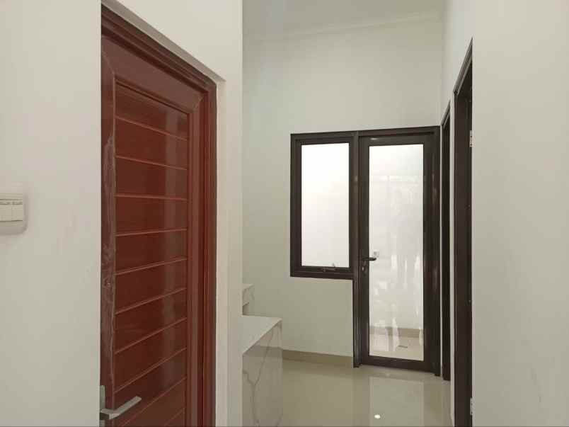 dijual rumah 700 jutaan jagakarsa jakarta selatan