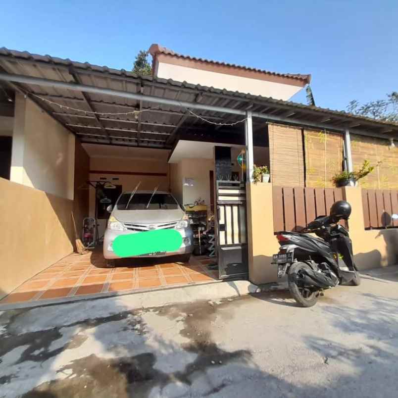 dijual rumah 800 meter ke kidsfun park