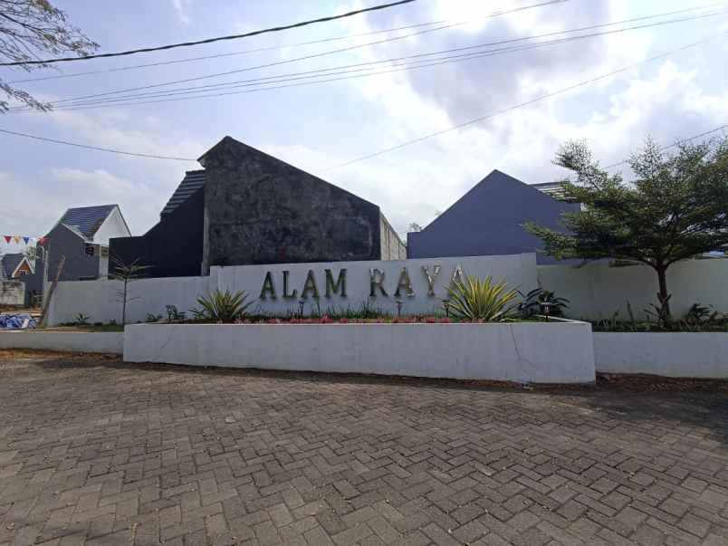 dijual rumah alam raya residence