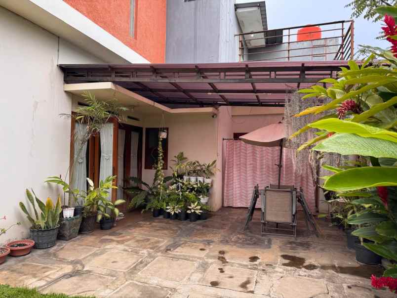 dijual rumah arcamanik