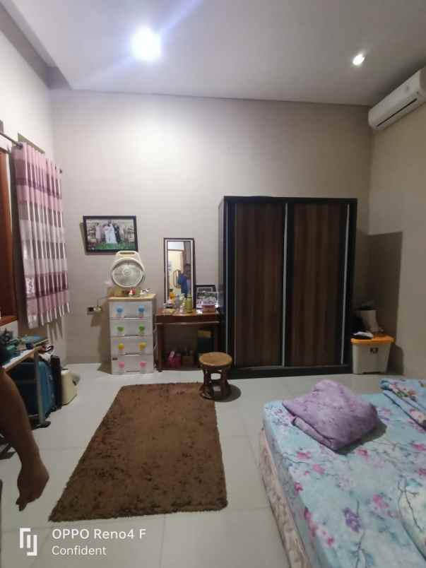 dijual rumah arcamanik endah komp puri