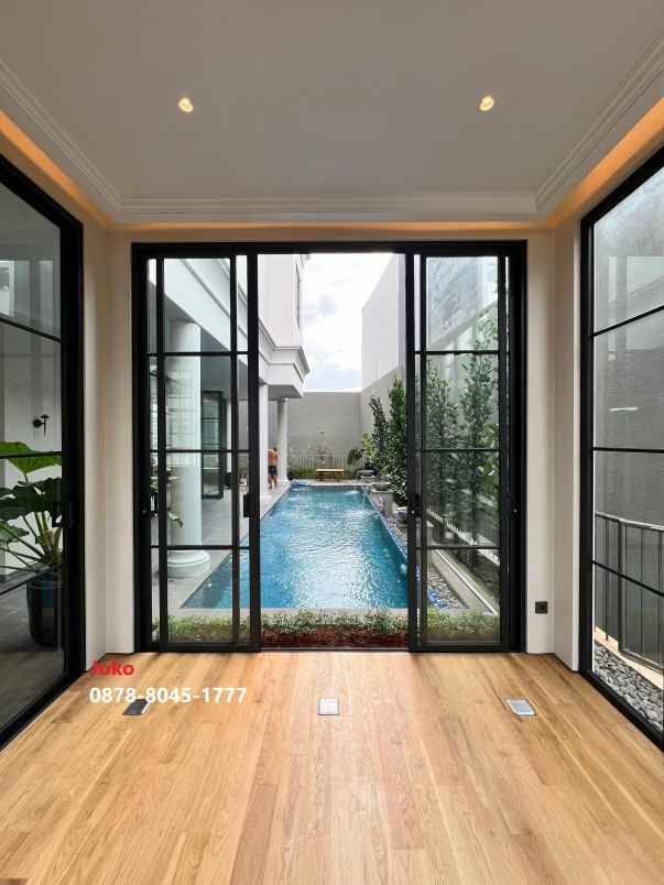 dijual rumah area senopati