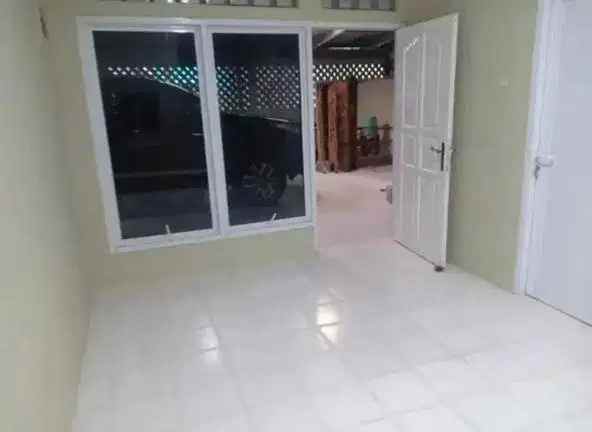 dijual rumah asri hook di villa bintaro indah