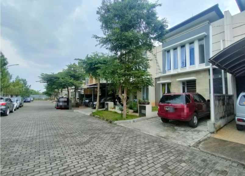 dijual rumah asri nyaman dan strategis