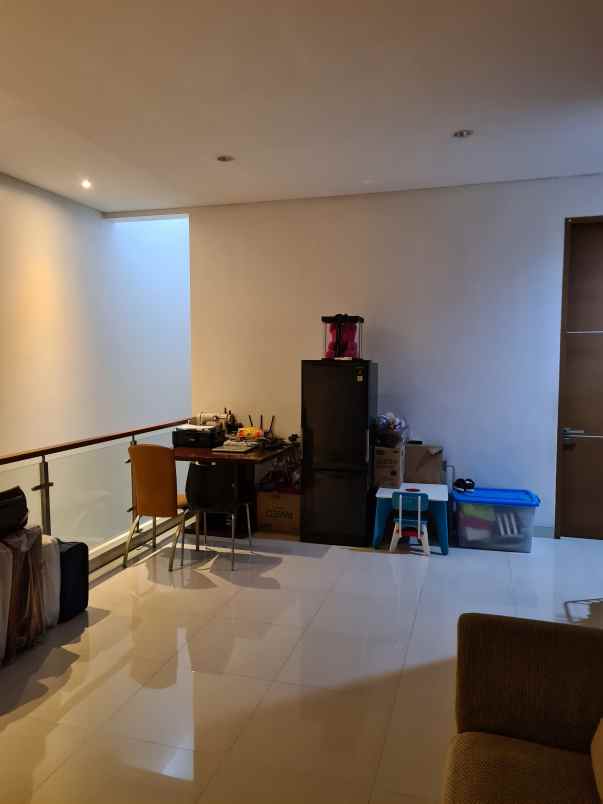 dijual rumah bagus di cempaka putih jakarta pusat
