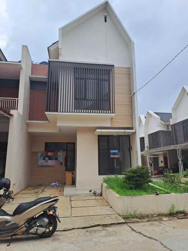 dijual rumah bagus nyaman dan strategis