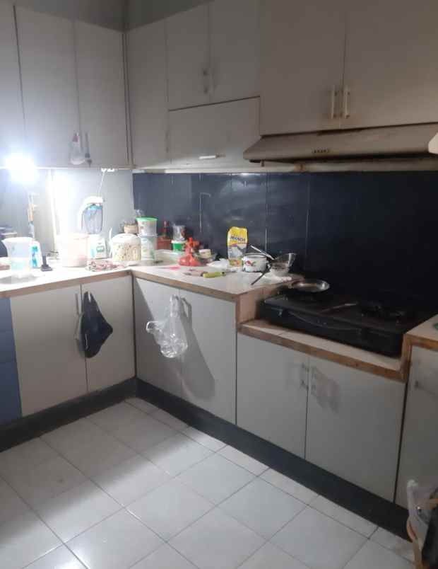 dijual rumah balongsari madya