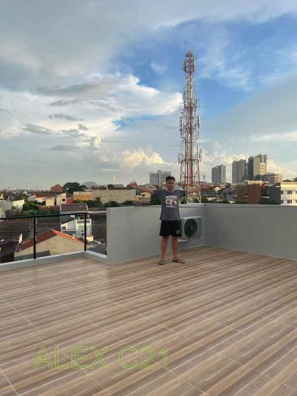 dijual rumah baru di pondok cina beji kota depok