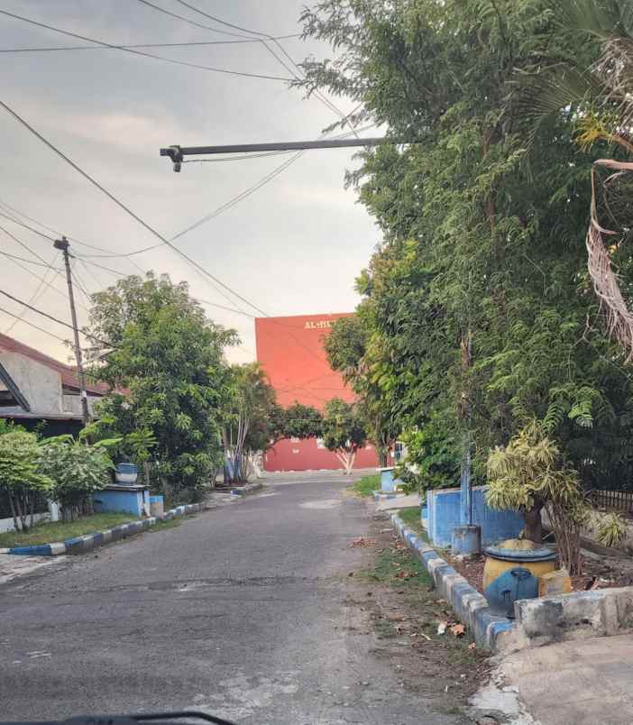 dijual rumah baruk