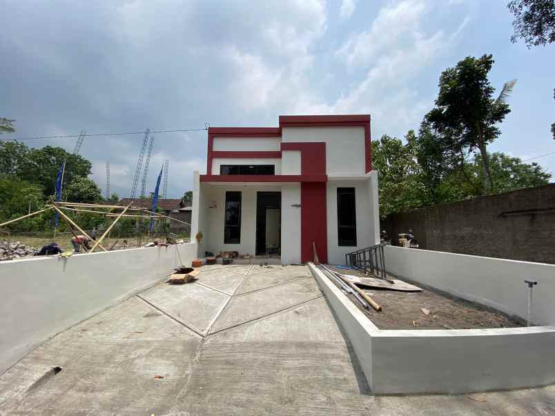 dijual rumah barukan manisrenggo klaten