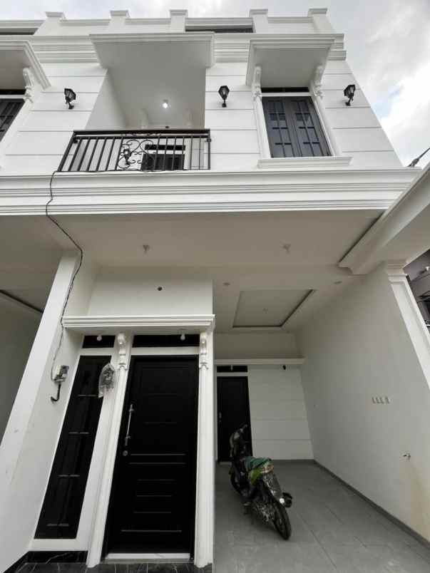 dijual rumah batu ampar