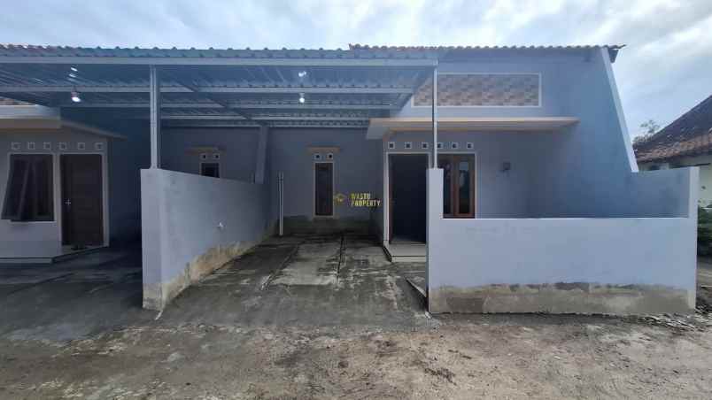 dijual rumah bimomartani ngemplak