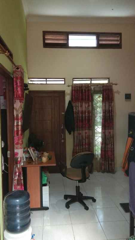 dijual rumah bojongsari depok