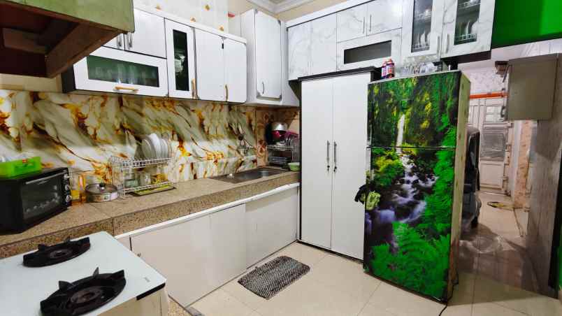 dijual rumah boulevard grand wisata