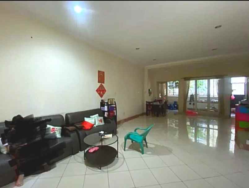 dijual rumah bukit golf mediterania