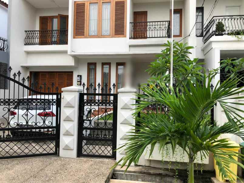 dijual rumah bukit permai cibubur