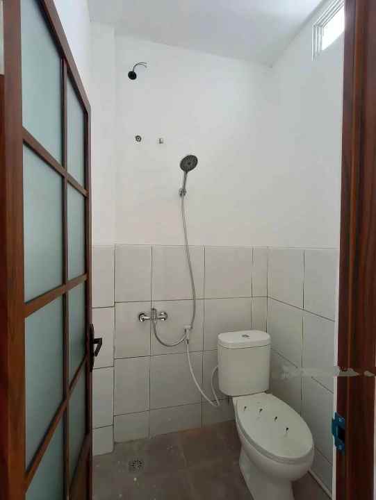 dijual rumah bulusan selatan tembalang