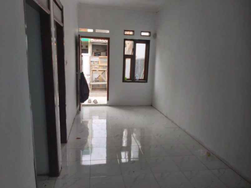 dijual rumah bumi orange cinunuk cibiru