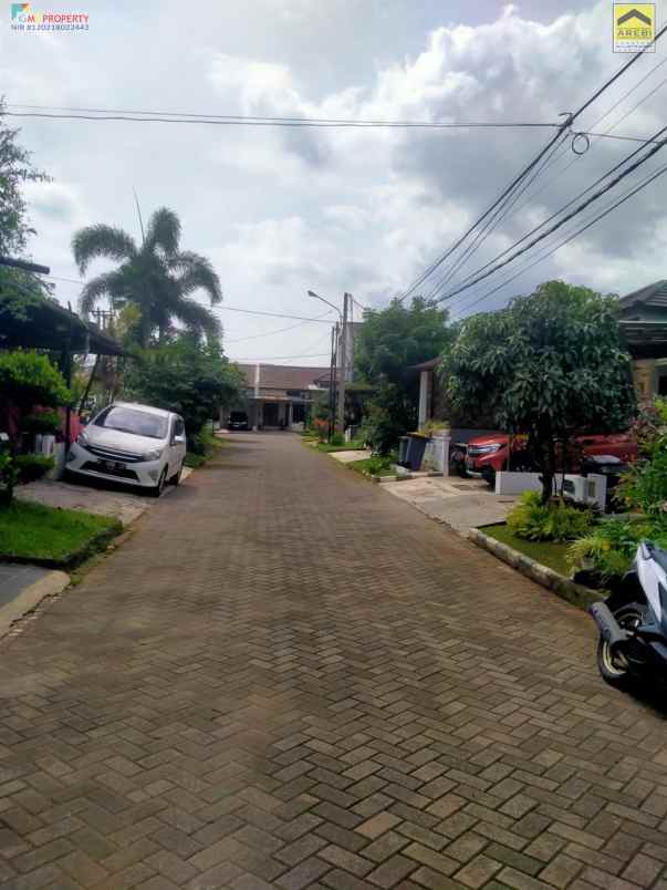 dijual rumah bumi panyawangan