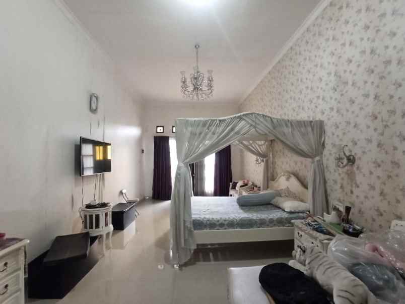 dijual rumah cemara residence pondok