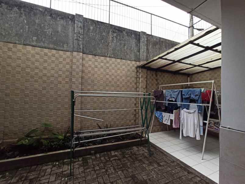 dijual rumah cemara residence pondok