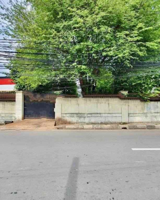 dijual rumah cempaka baru kemayoran