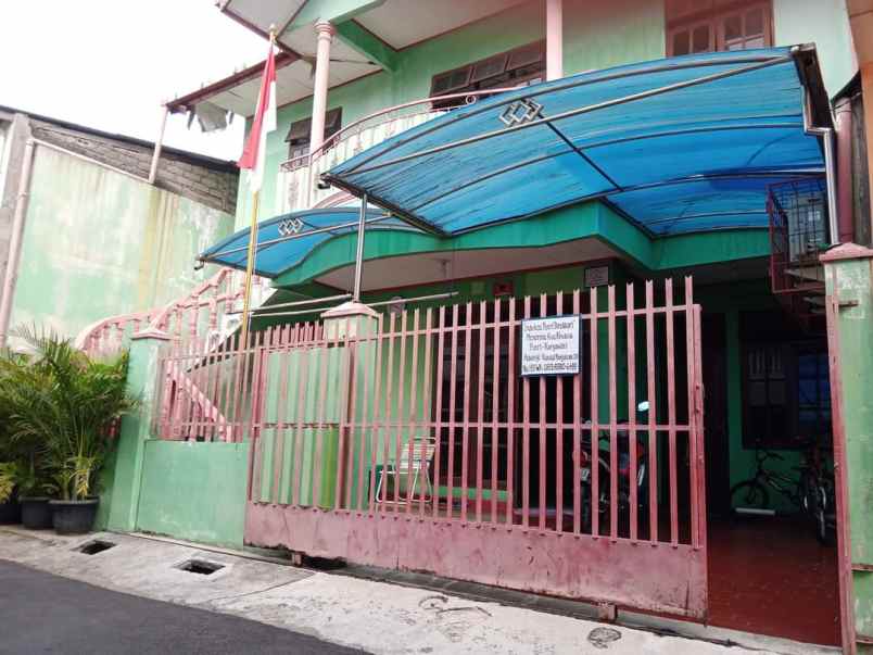 dijual rumah cempaka mas kemayoran