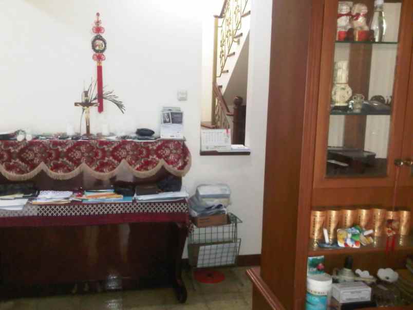 dijual rumah cempaka putih indah