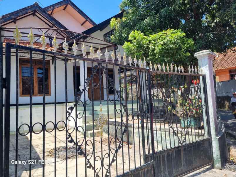 dijual rumah ciawi gebang kabupaten