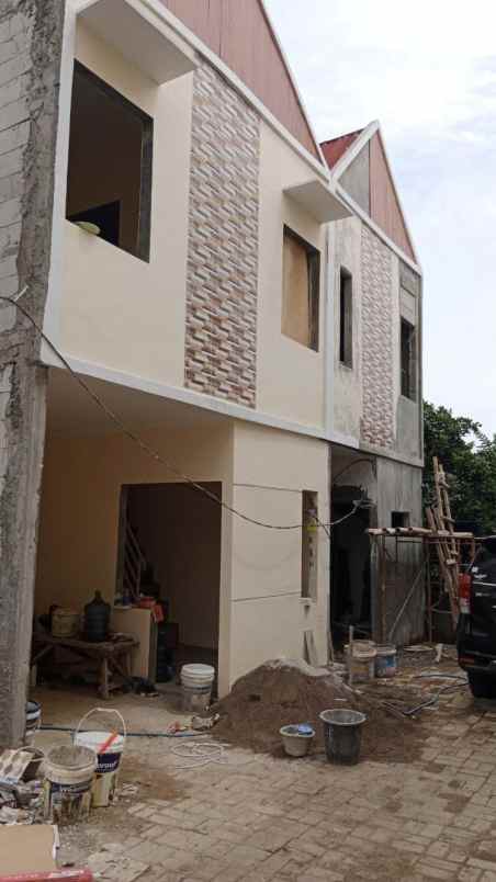 dijual rumah cibubur