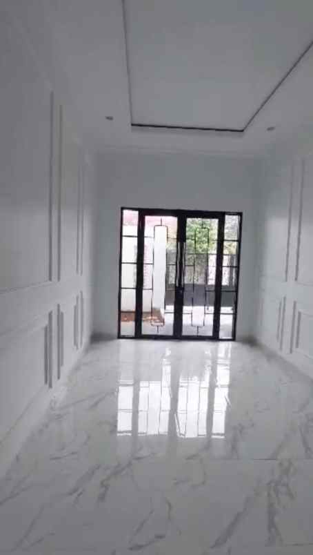 dijual rumah cibubur ciracas jakarta timur