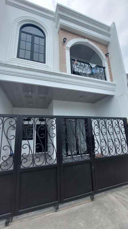 dijual rumah cibubur ciracas jakarta timur