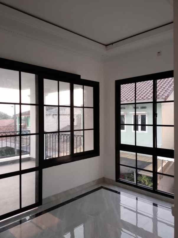 dijual rumah ciganjur
