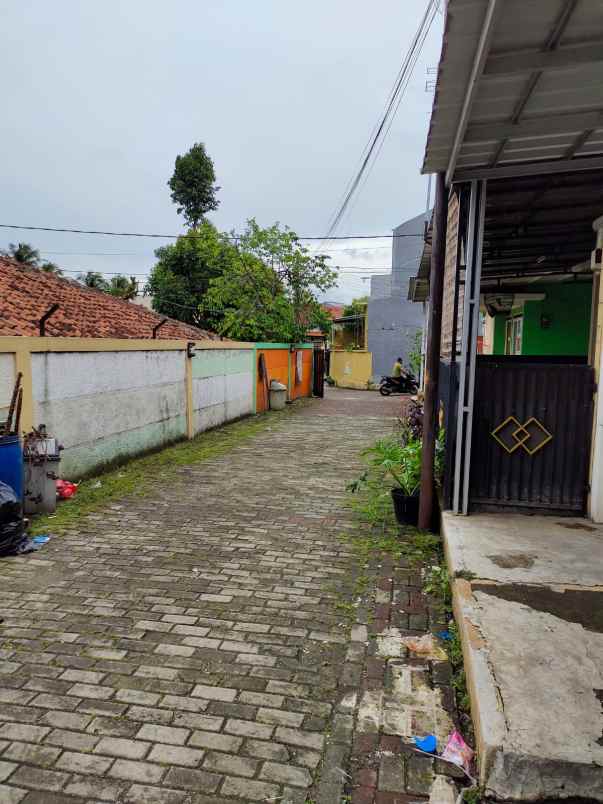 dijual rumah cilodong depok