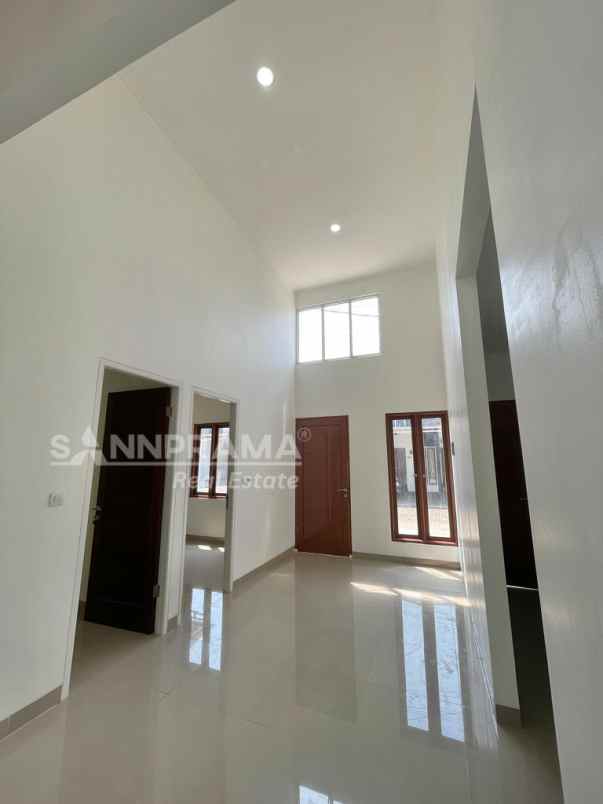 dijual rumah cinangka