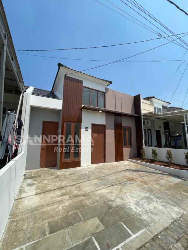 dijual rumah cinangka