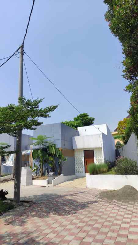 dijual rumah ciomas bogor