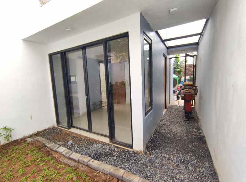 dijual rumah ciomas bogor