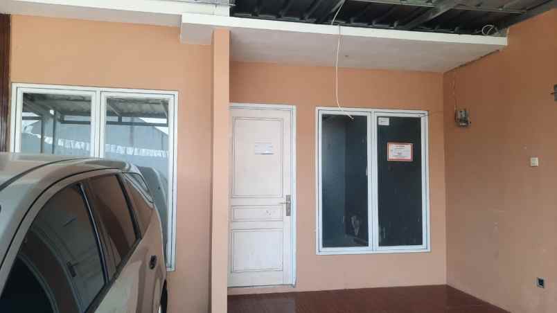 dijual rumah ciomas bogor