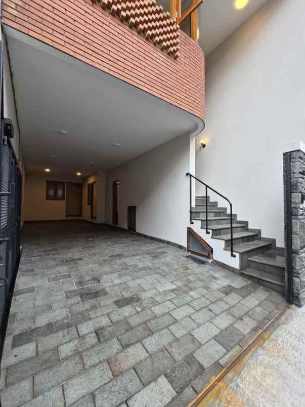 dijual rumah cipinang rawamangun