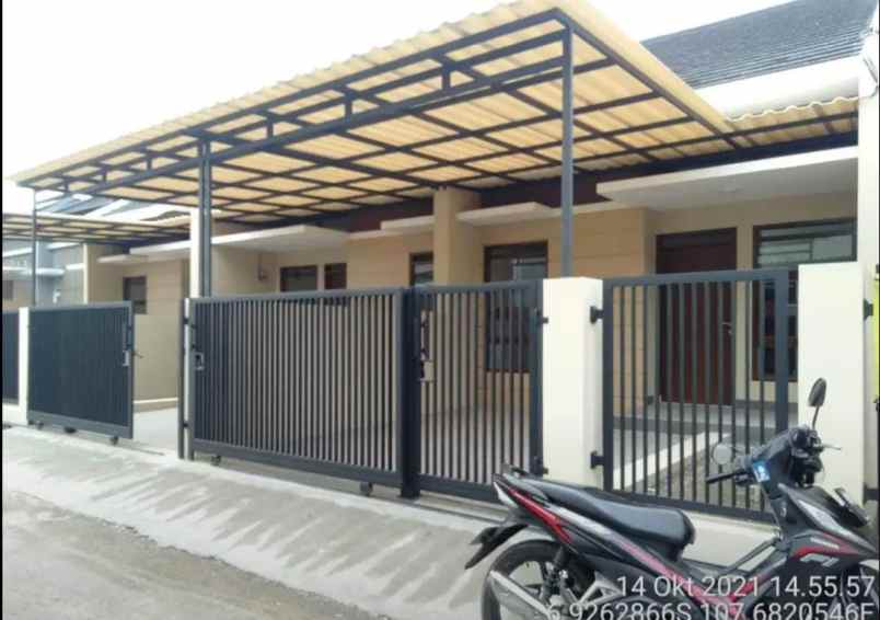 dijual rumah cisaranten kulon arcamanik