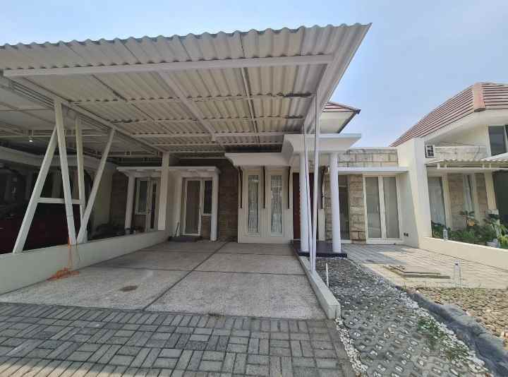 dijual rumah citra garden sidoarjo