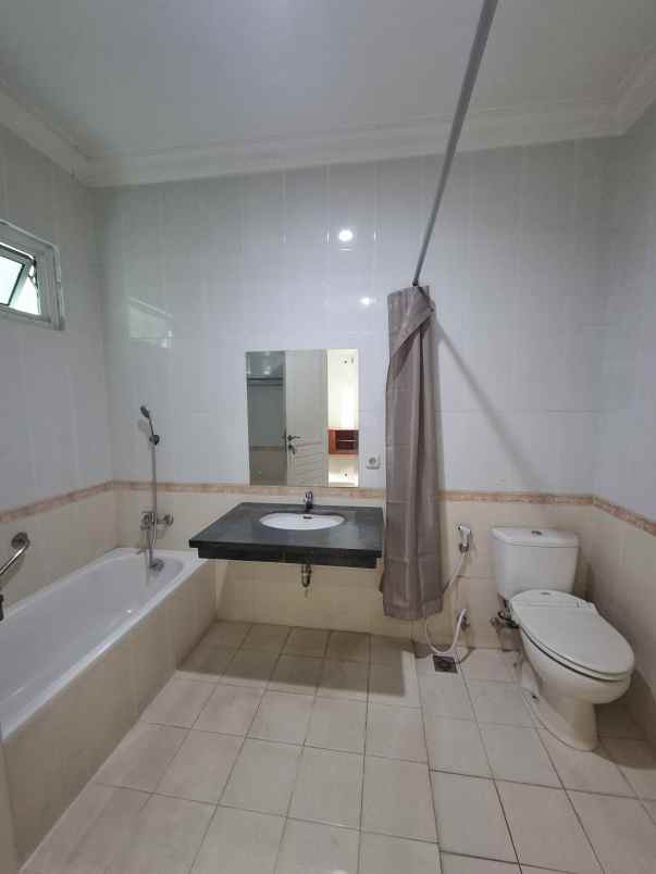 dijual rumah citra grand cibubur bekasi